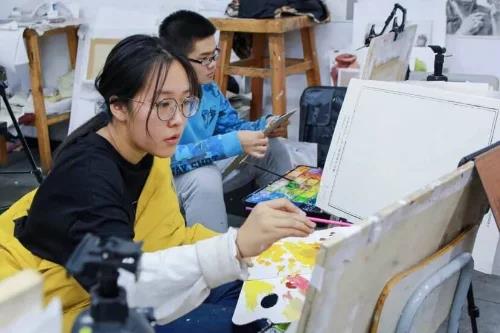 十	大高考画室培训价格