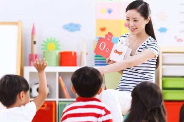 河	北的幼师学校