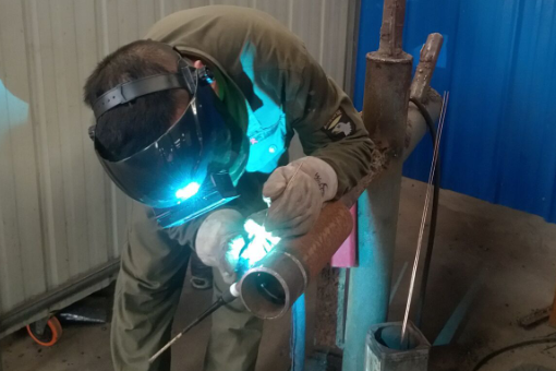 河北焊工学校-学电焊-培训多少钱-学焊工的(河北焊工学校电焊培训费用查询)
