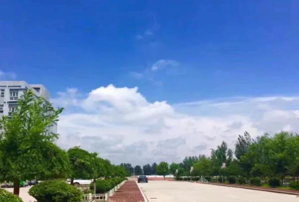 河	北保定幼师学校