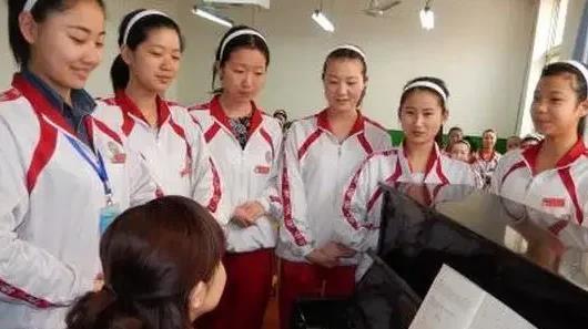 石	家庄好点的技校幼师(石家庄优质技校幼师专业推荐)
