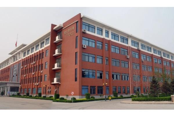 秦	皇岛电焊工学校有哪些专业好点-学校呢多少分(秦皇岛电焊工学校热门专业及分数线概览)