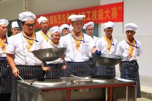 学厨师要多,为什么厨师学得多?