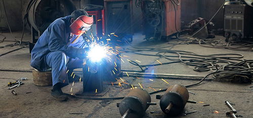 学焊工难吗,学焊工好学吗