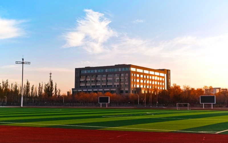 巴音郭楞职业技术学院