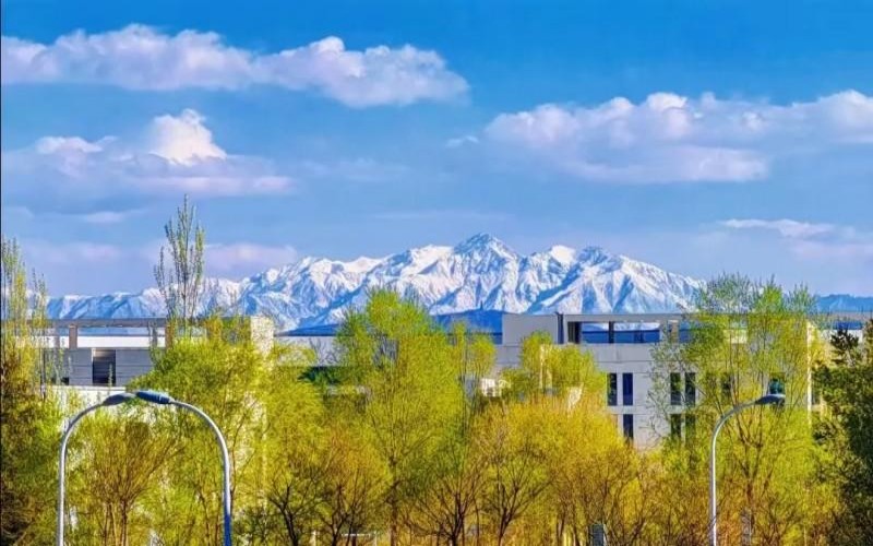 青海师范大学