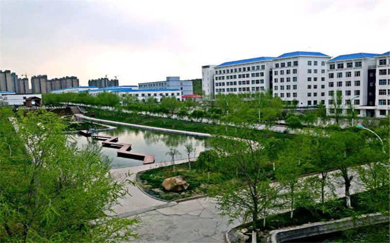 新疆天山职业技术大学