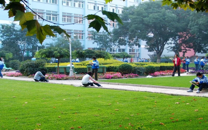 兰州石化职业技术大学