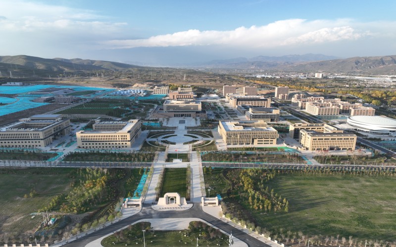 青海理工学院