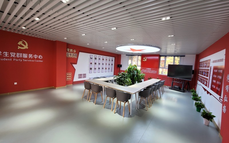 新疆农业职业技术大学