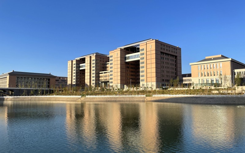 新疆医科大学