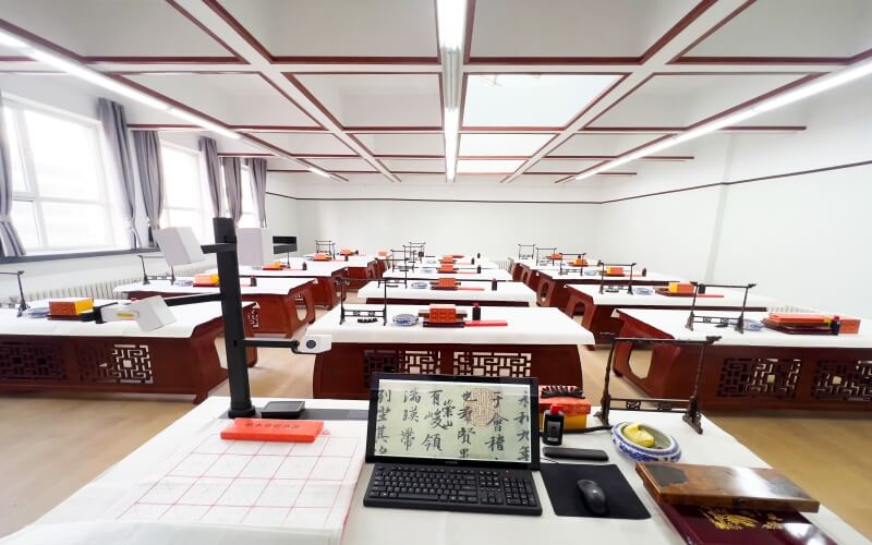 新疆艺术学院