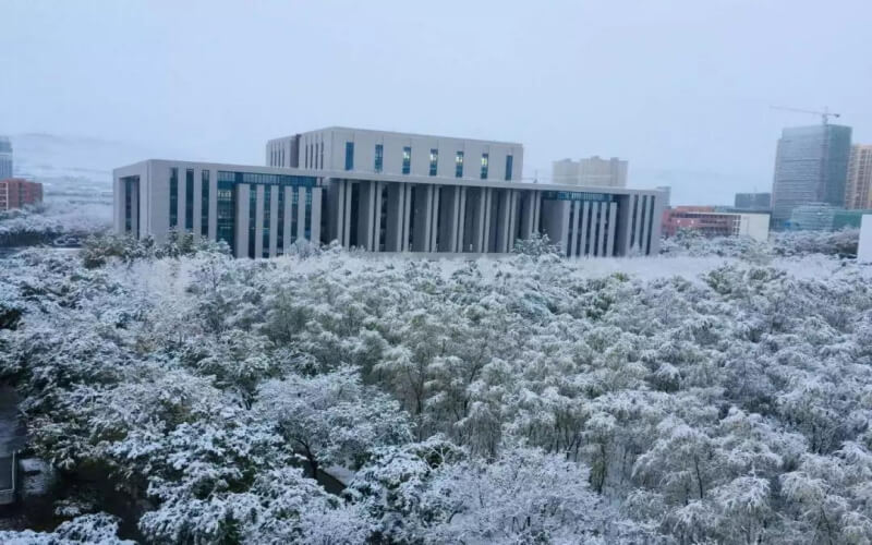兰州理工大学