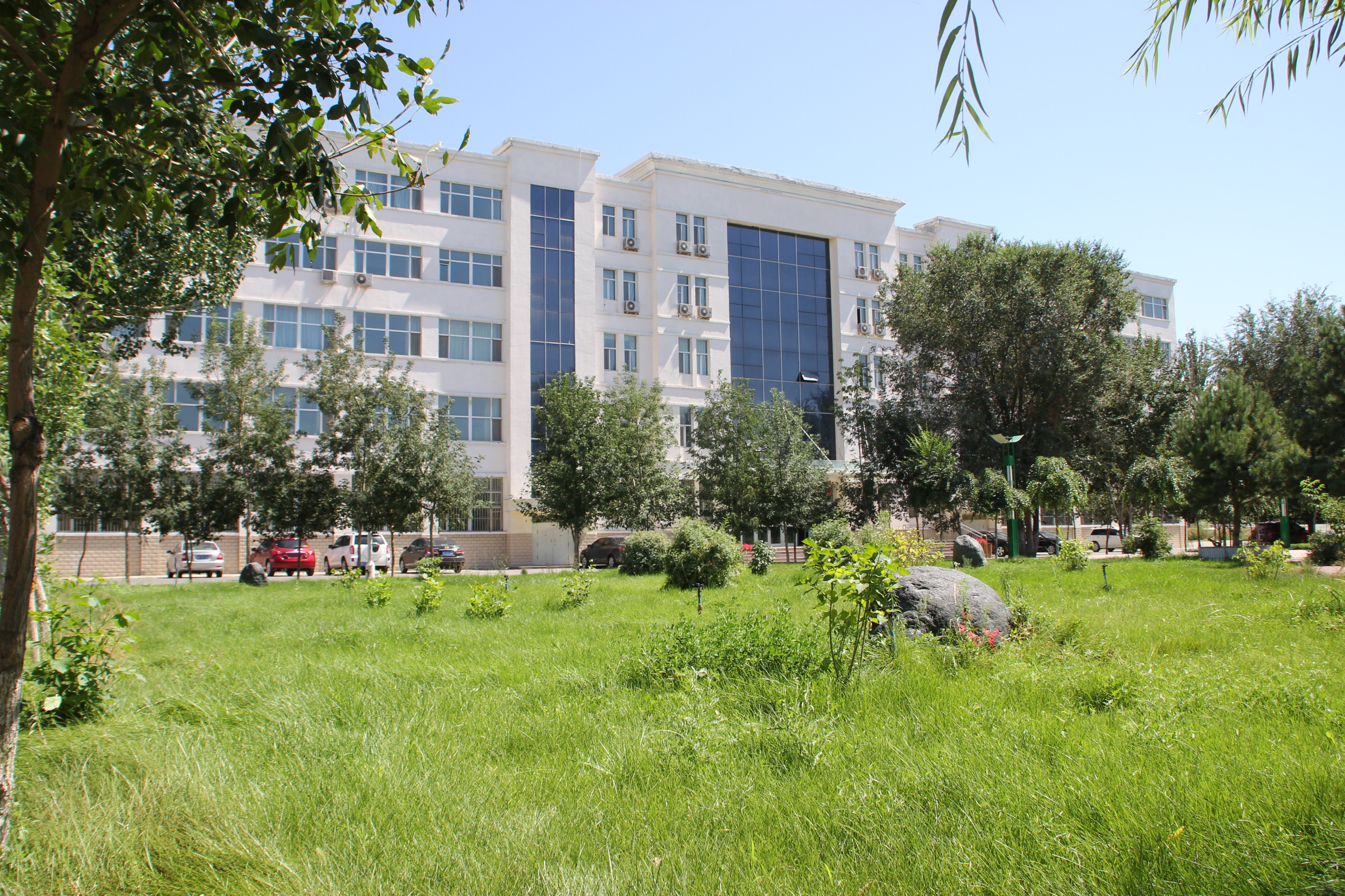 新疆兴新职业技术学院