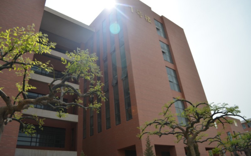 兰州理工大学