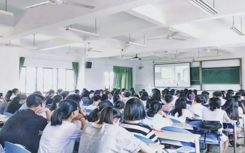 福建理工大学