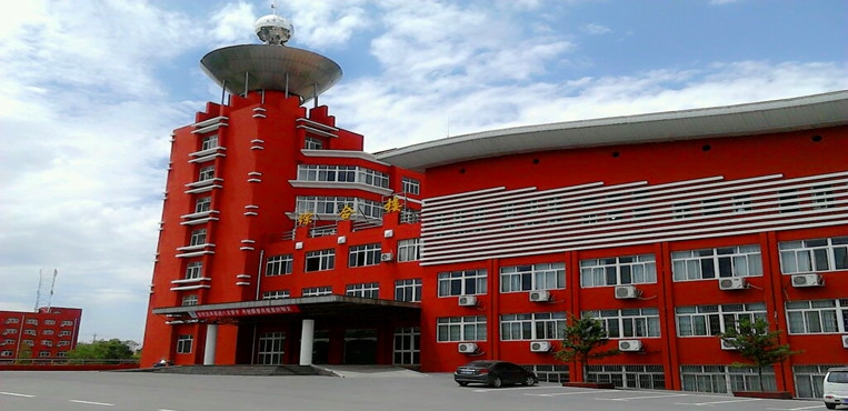 鹰潭职业技术学院