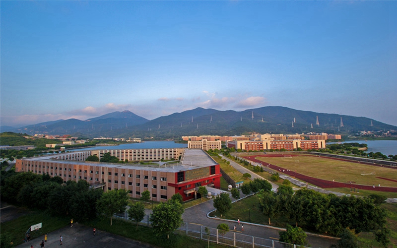 仰恩大学