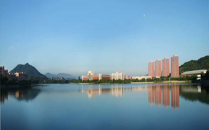 仰恩大学