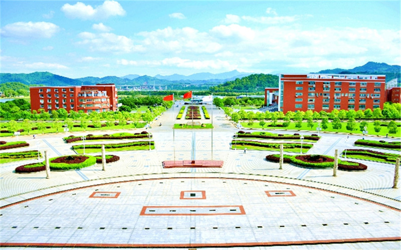 宜春学院