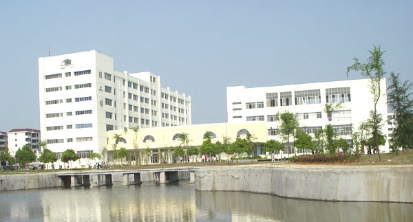 宜春学院