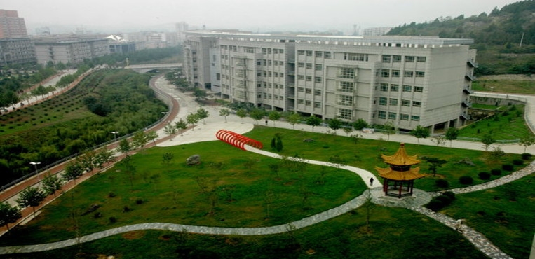 济南大学