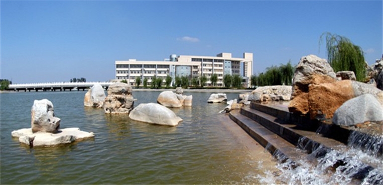 聊城大学