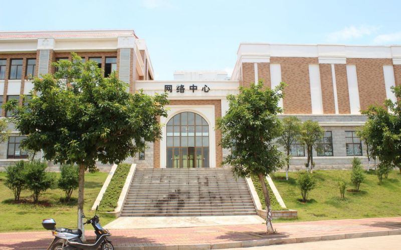赣州师范高等专科学校