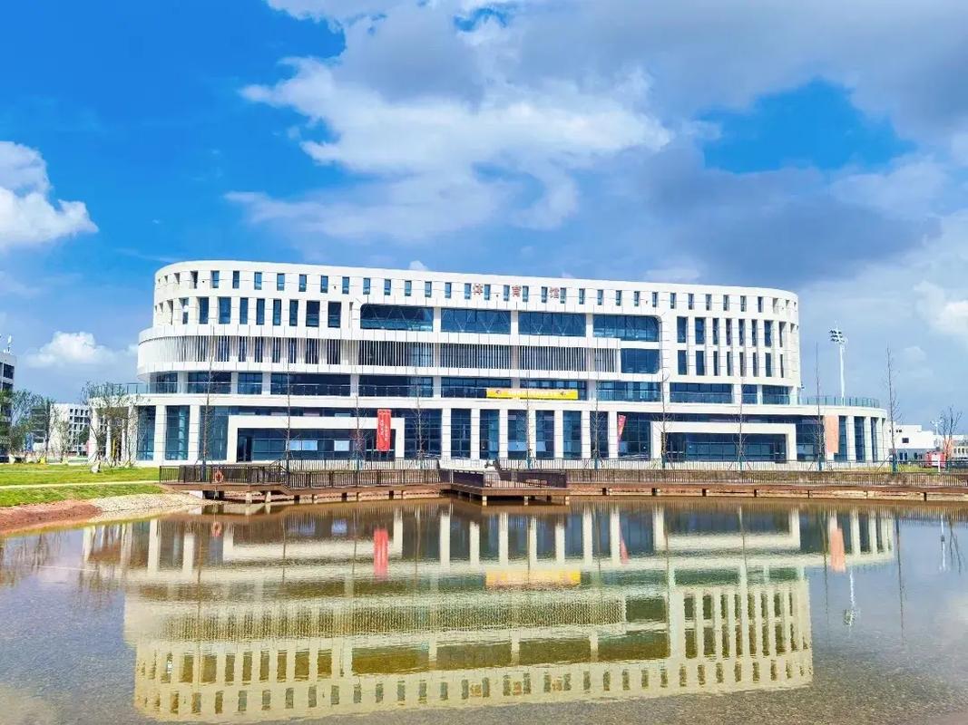 南昌健康职业技术学院