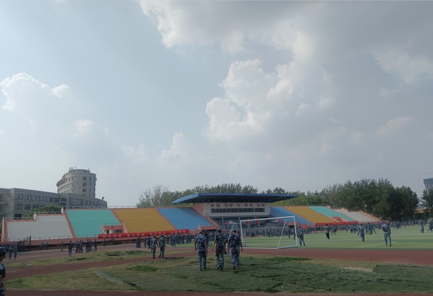 菏泽学院