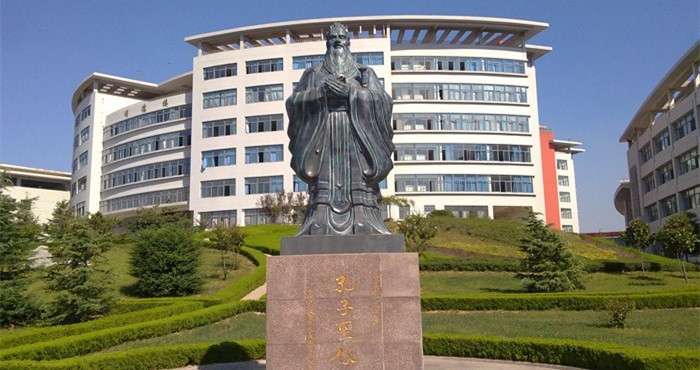 青岛科技大学