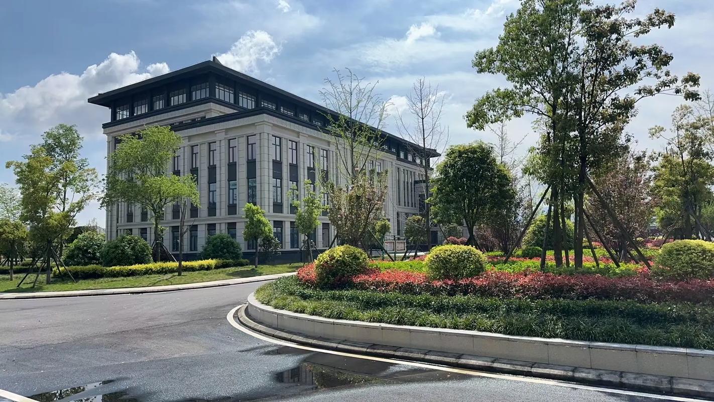 江西樟树中医药职业学院