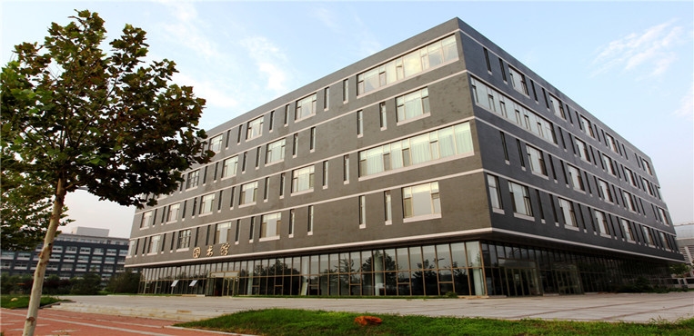 山东体育学院
