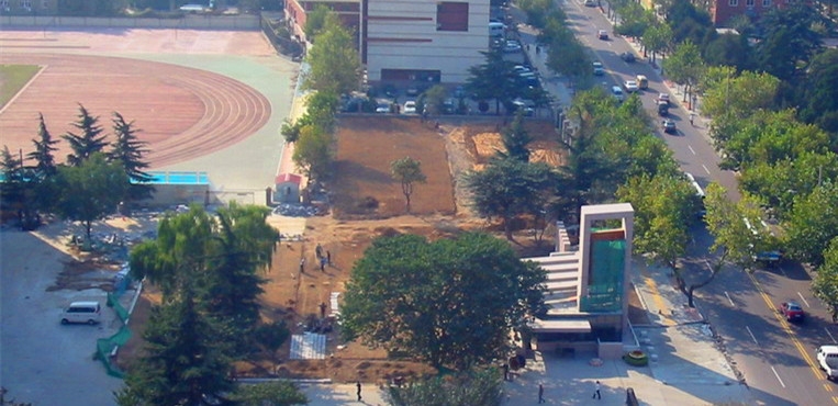 青岛理工大学