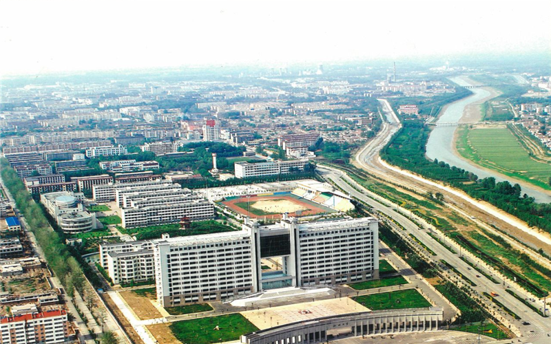 聊城大学