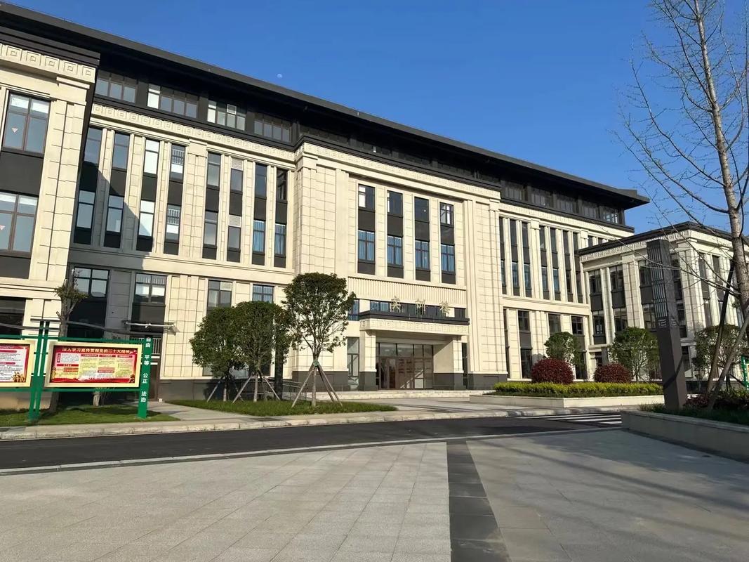 江西樟树中医药职业学院