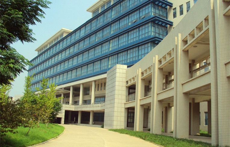 山东中医药大学