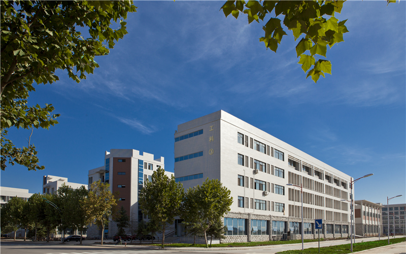 河南科技大学