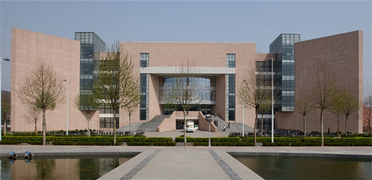 郑州大学