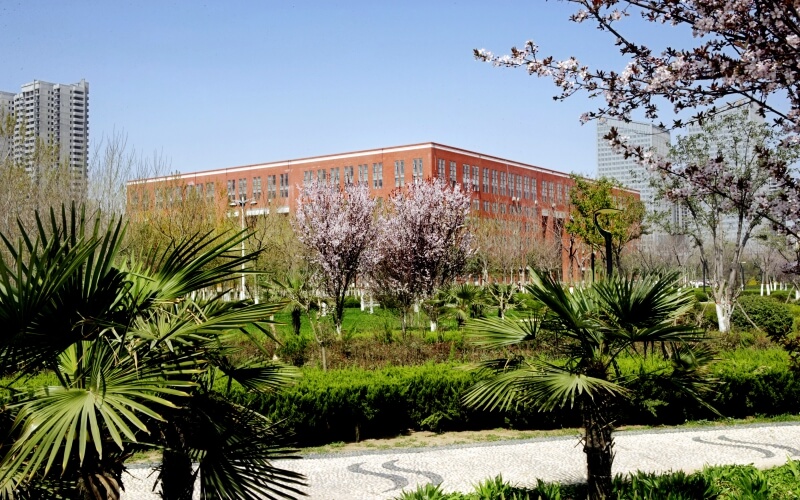 新乡医学院