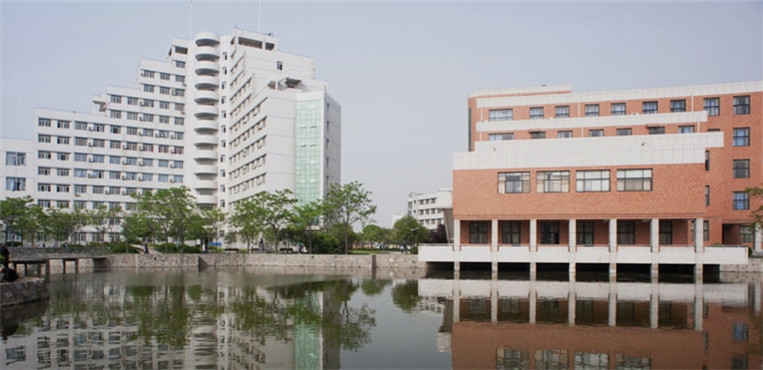 河南科技学院