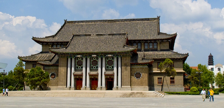 河南大学