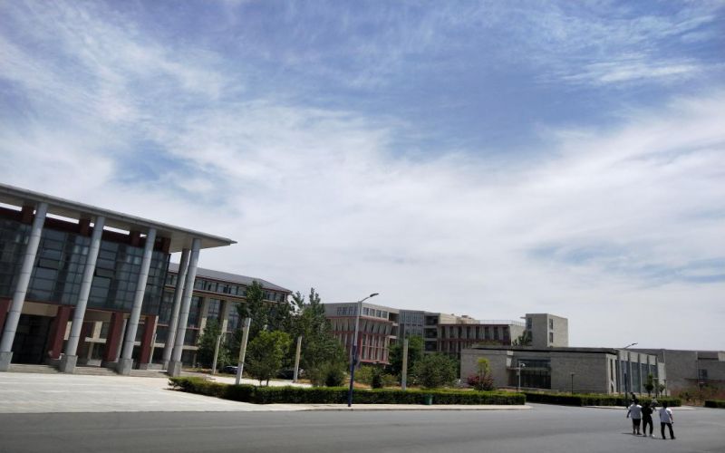 河南艺术职业学院