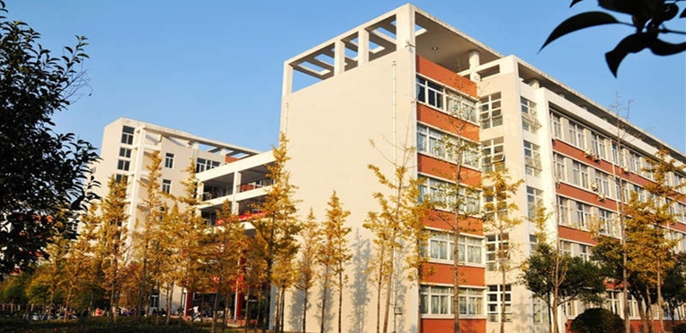 许昌职业技术学院