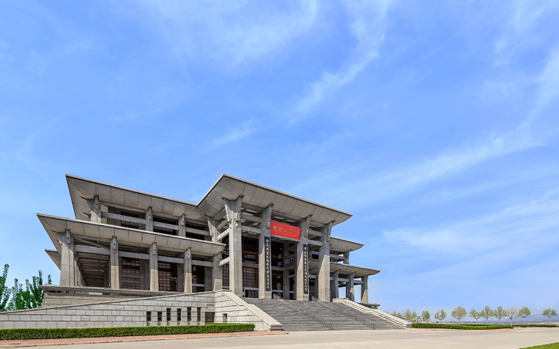 郑州商学院