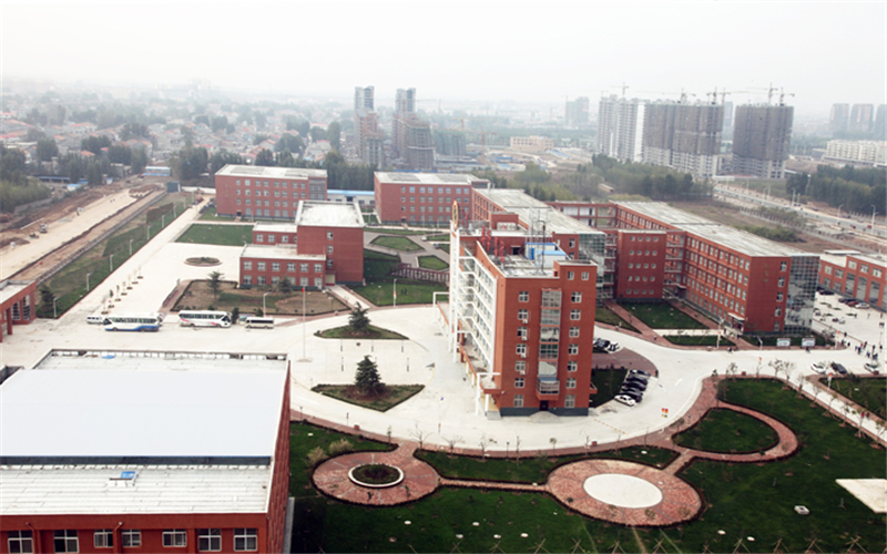 黄河交通学院