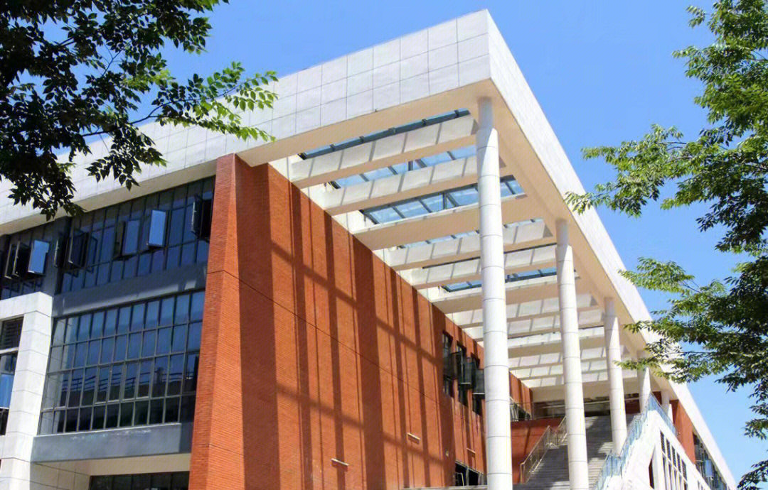 武汉商贸职业学院