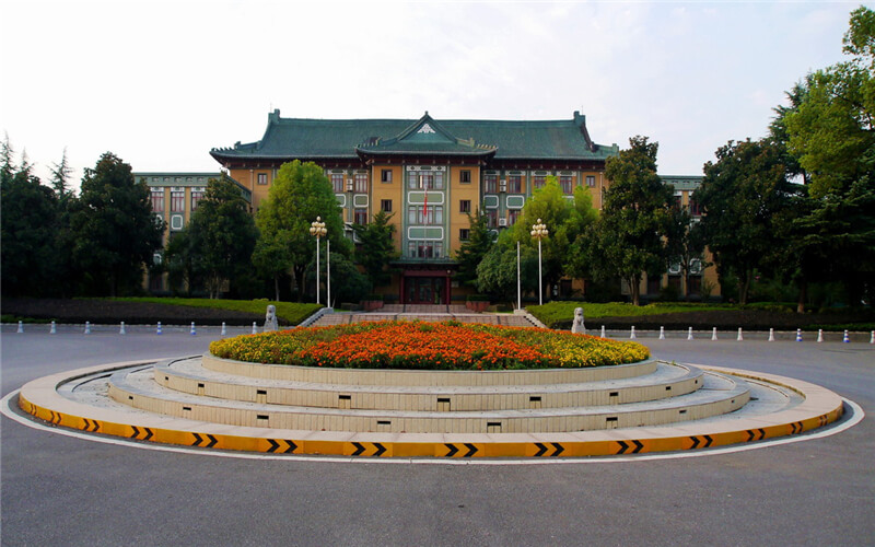 湖北美术学院