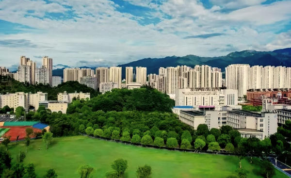 湖北工业职业技术学院