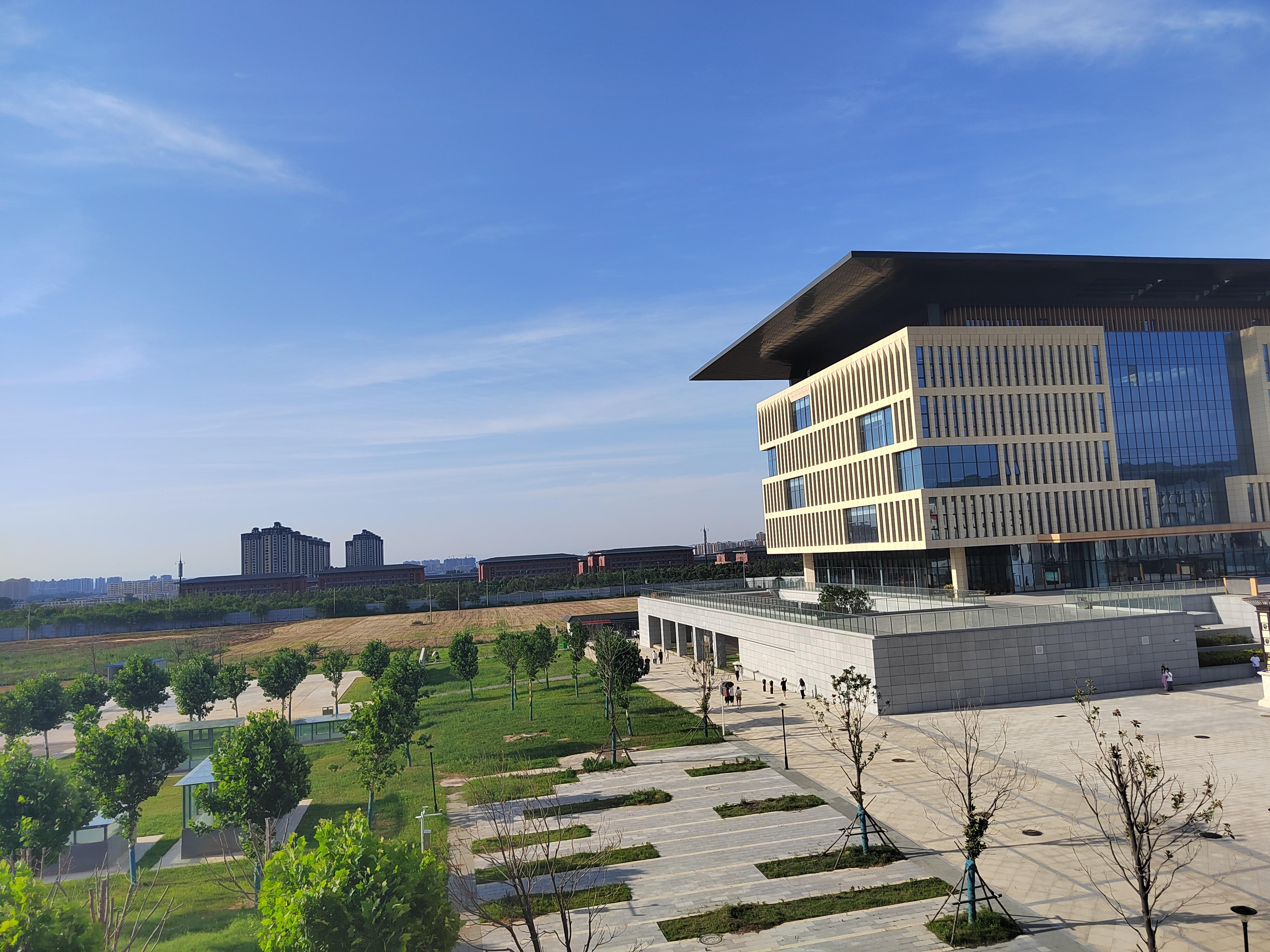 洛阳文化旅游职业学院